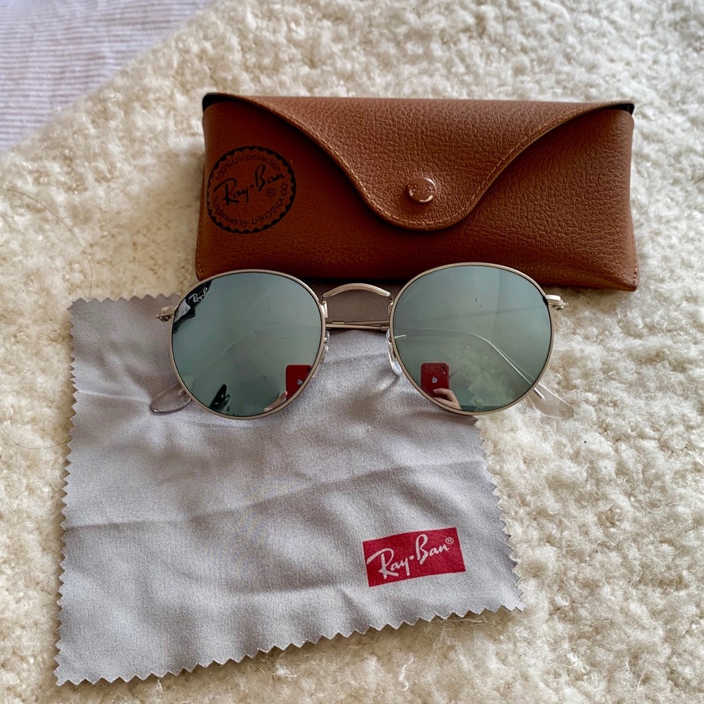 sunglasses